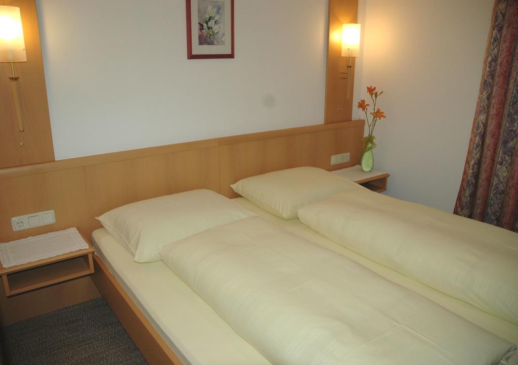 Appartements Vilsalp Tannheim Szoba fotó